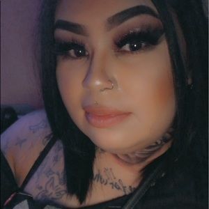 Meet your Posher, Dolores